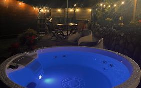 Beechtree Chalet